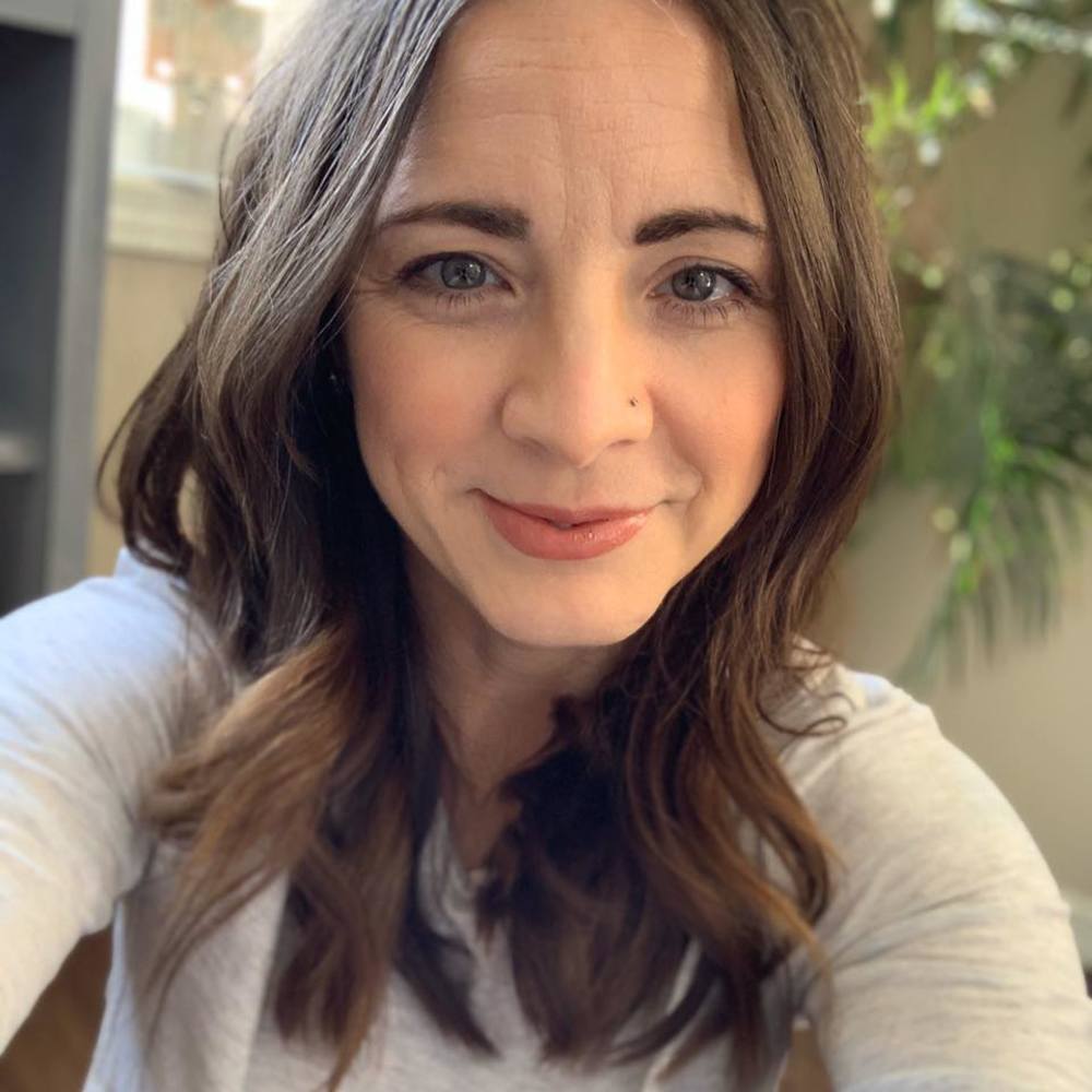 Meet your Posher, Suzanne